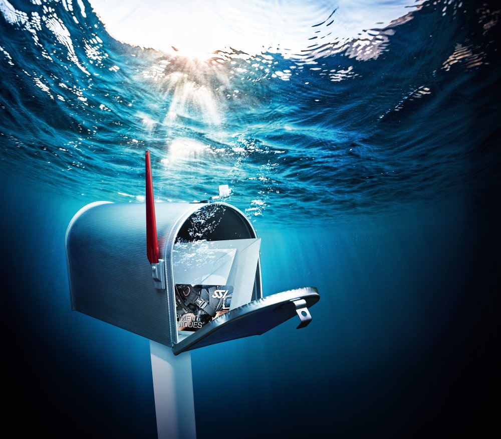 postbox-underwater (c) iStock-mihtiander_Shutterstock-Jim Barber-Olga Visavi